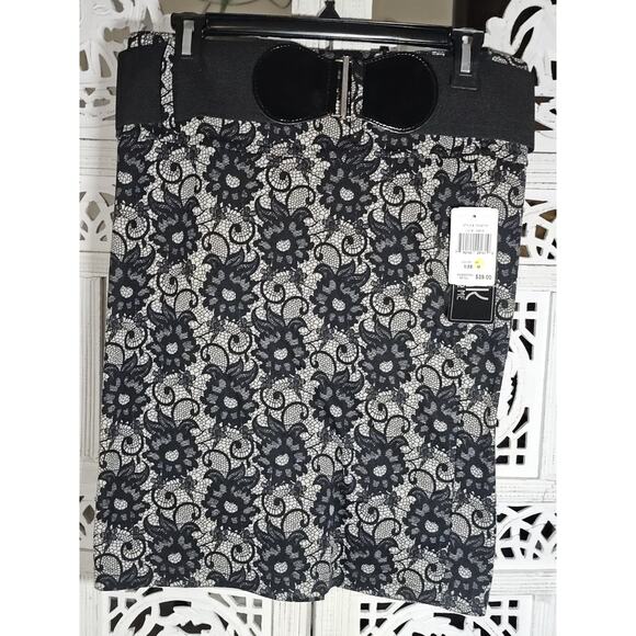 NWT Speak to Me Women's Midi Skirt Work Career Lace Print Belt Black White M - Picture 3 of 5